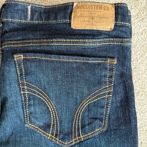Hollister Cali flare dark wash jeans size 9 long